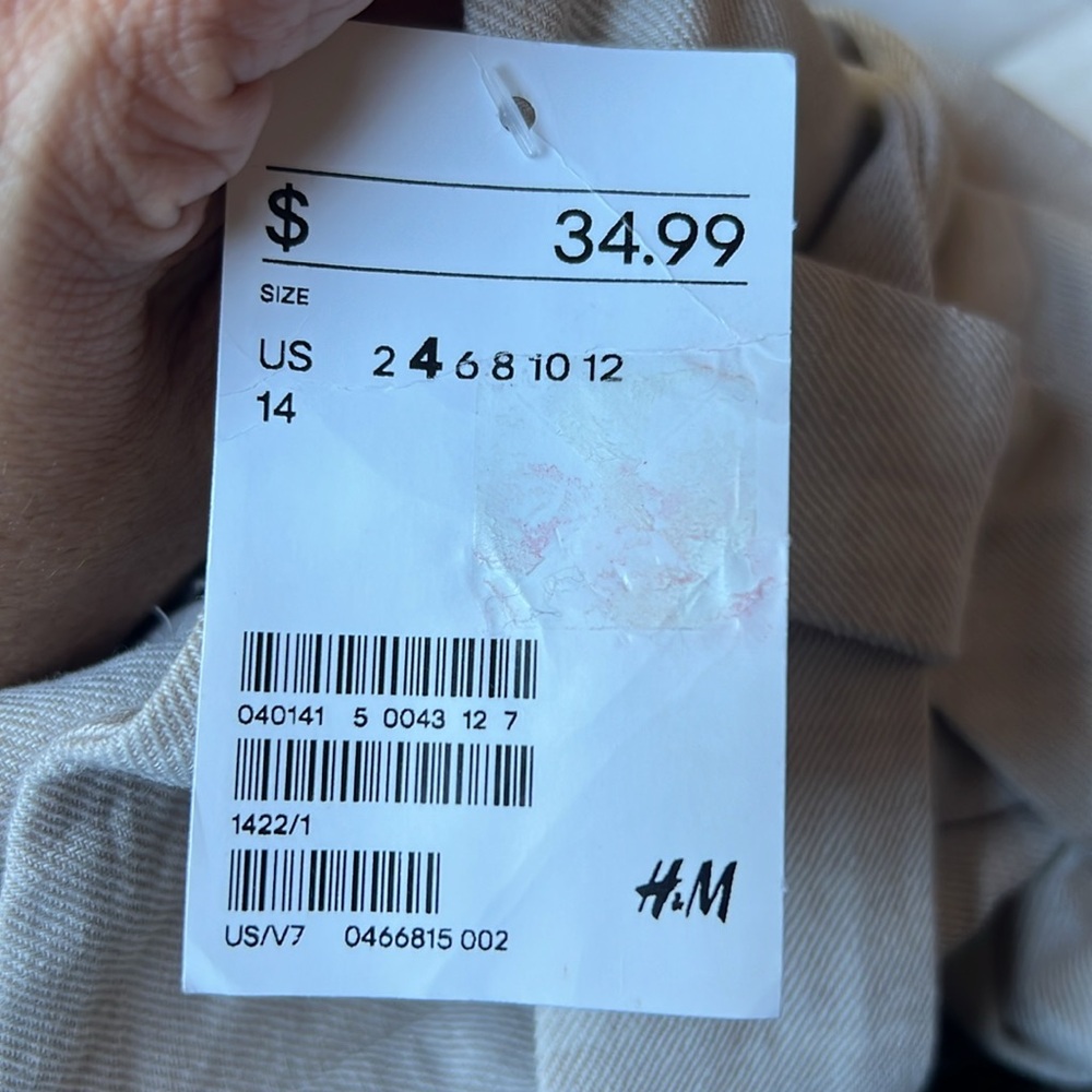 H&M - Picture 2 of 2